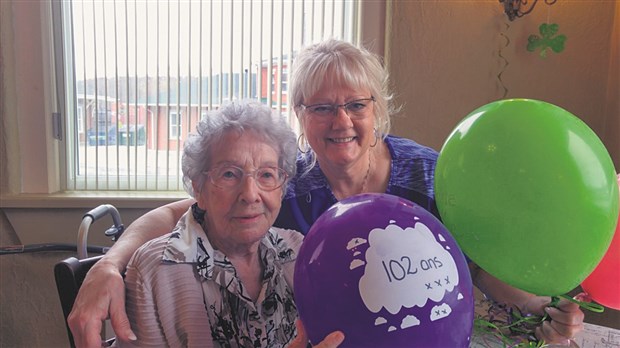 Les 102 ans de  Mme Bibiane Lussier 