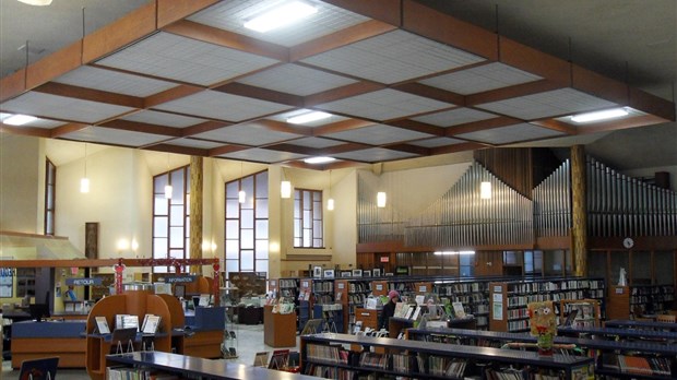 Réouverture du comptoir de prêts de la bibliothèque d’Asbetos