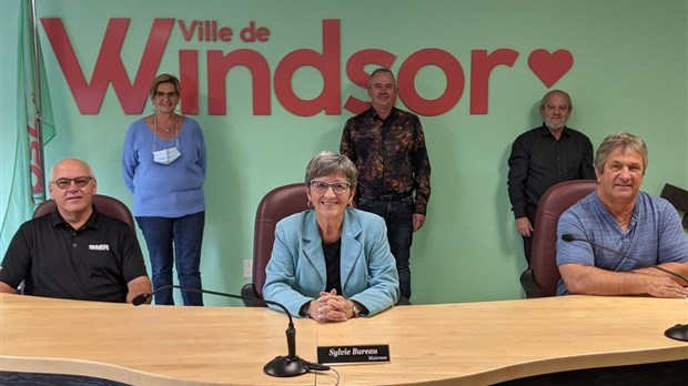 Windsor dévoile la liste officielle des candidats aux postes de mairesse et conseillers municipaux