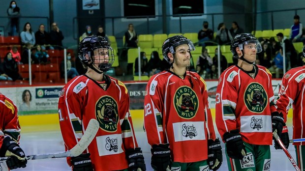 Nouveaux uniformes et une journée du hockey mineur