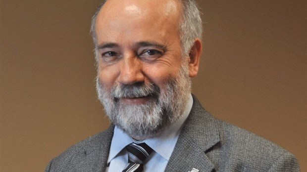 Mario Morand passe le flambeau à la présidence du Symposium des arts de Danville