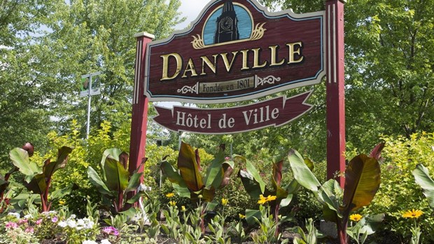 Est-ce qu'il a dissension au sein des élus de Danville ?