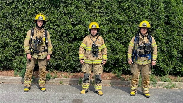Danville accueille trois nouveaux pompiers formés