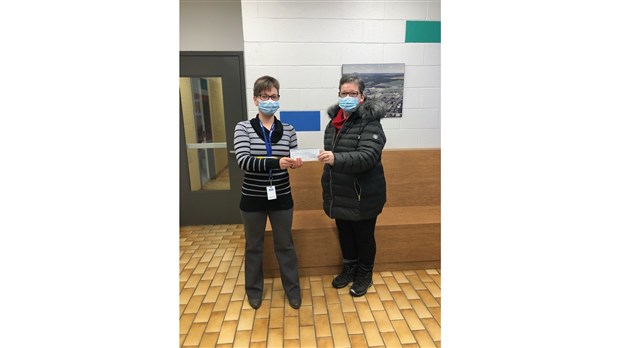 Cadeau de la part du Club Optimiste de Val-des-Sources à L’Escale