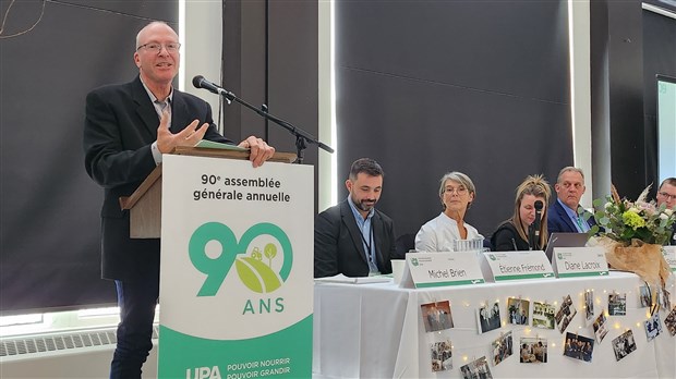 À la défense de leurs intérêts collectifs depuis 90 ans!