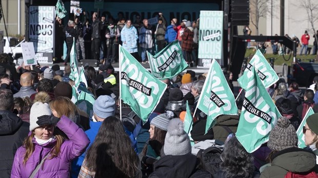 Monde du travail en 2022: en mode hybride et protection contre l'inflation demandée