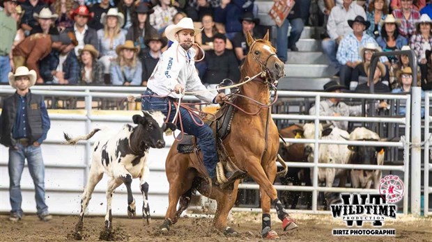 Un cowboy de Danville se démarque à Saint-Tite et remporte la Coupe Canada