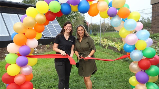 Le projet Tourno-serre inauguré à l’école du Tournesol