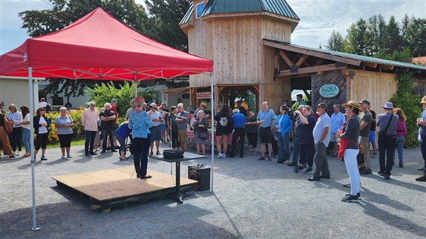 Le marché Locavore de Racine souligne son 15e anniversaire !