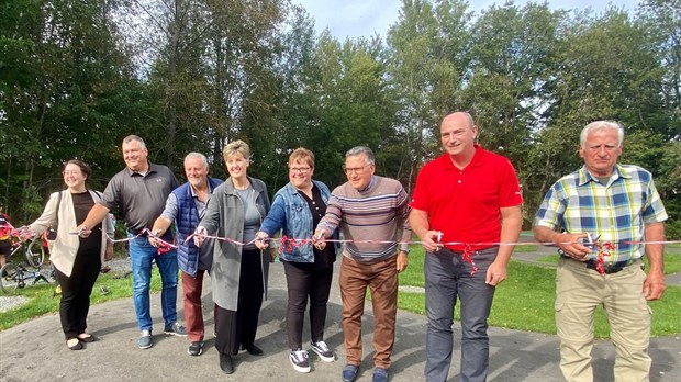 Stoke : la piste à rouleau et le sentier multifonctionnel inaugurés