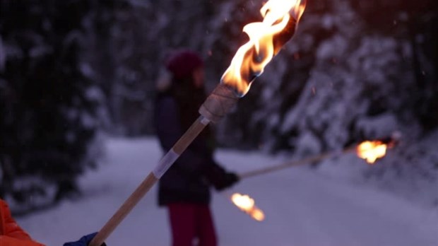 Retour de la populaire randonnée aux flambeaux à Val-des-Sources