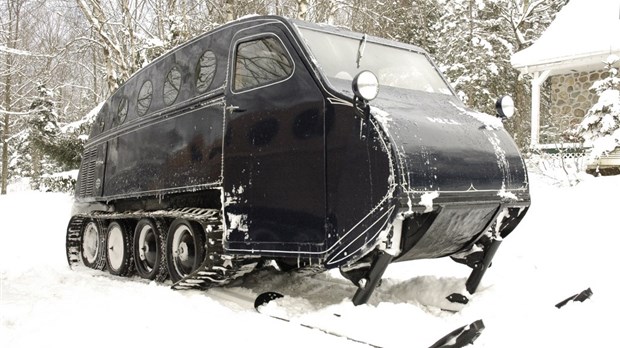 Le B-12 de Bombardier s’invite au Carnaval de Saint-Claude