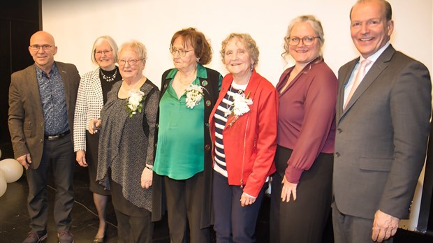 Quatre personnalités féminines honorées au banquet des ambassadrices de Val-des-Sources