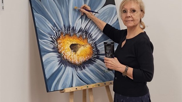 De l’acrylique pour peindre des fleurs…