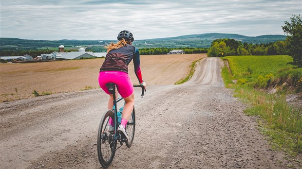 La MRC du Val-Saint-François mise sur le vélo de gravelle