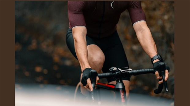 Cleveland : un cycliste happé par une voiture
