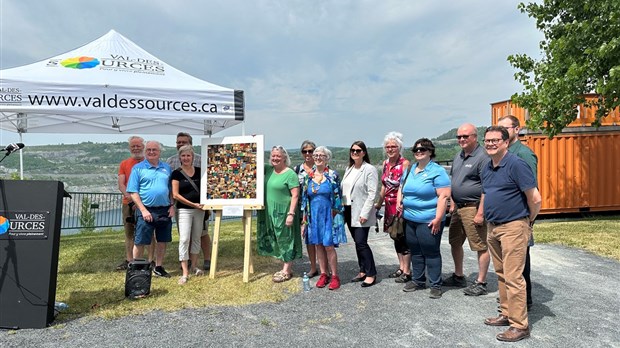 Première édition de Sculptures des Sources à La Place de la Traversée