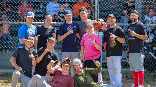 Une participation record à la 3e édition du tournoi de balle molle-bénéfice à Wotton