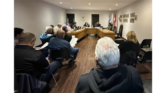 Le premier ministre félicite Hervé Provencher