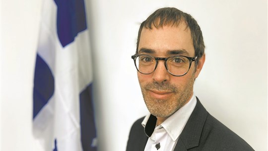 Un politicien expérimenté à la mairie de Stoke