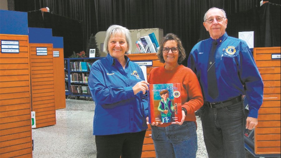 La branche Lions offre une BD sur le handicap visuel à la bibliothèque de Val-des-Sources