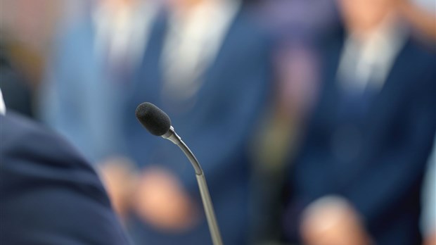 Les jeunes et la politique municipale : un rendez-vous manqué, mais pas perdu