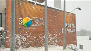 Une hausse de 3,5 % de la taxe foncière à Val-des-Sources pour 2026