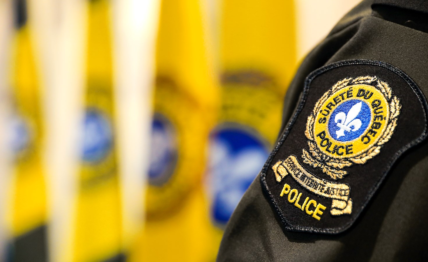 Sauvé par les policiers et par les ambulanciers