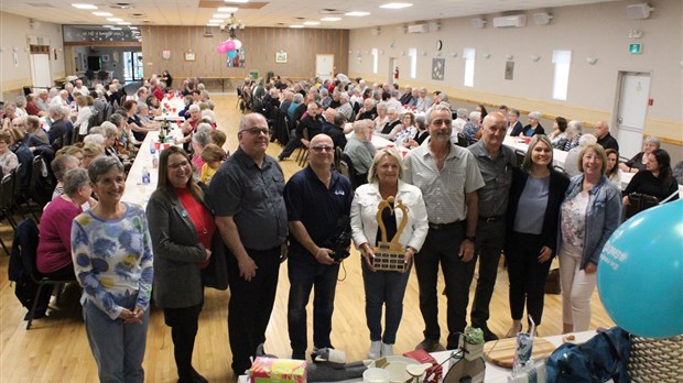 Le Tournoi M13-M15 Sherwood de Windsor devient l’organisme de l’année !