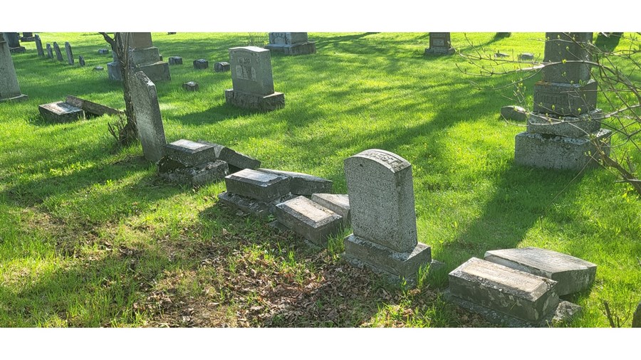 Un cimetière de Danville est victime de vandalisme
