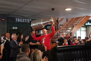 Sylvain Lefebvre et les Panthers remportent une deuxième coupe Stanley de suite