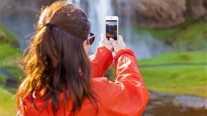 La prudence est de mise avec la publication de photos voyages