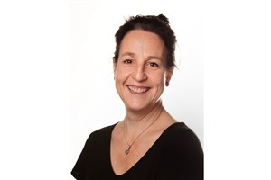 La conseillère Martine Lanctôt se lance dans la course à la mairie de Saint-Camille