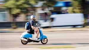 1696 $ d’amende pour un jeune conducteur de cyclomoteur à Val-des-Sources