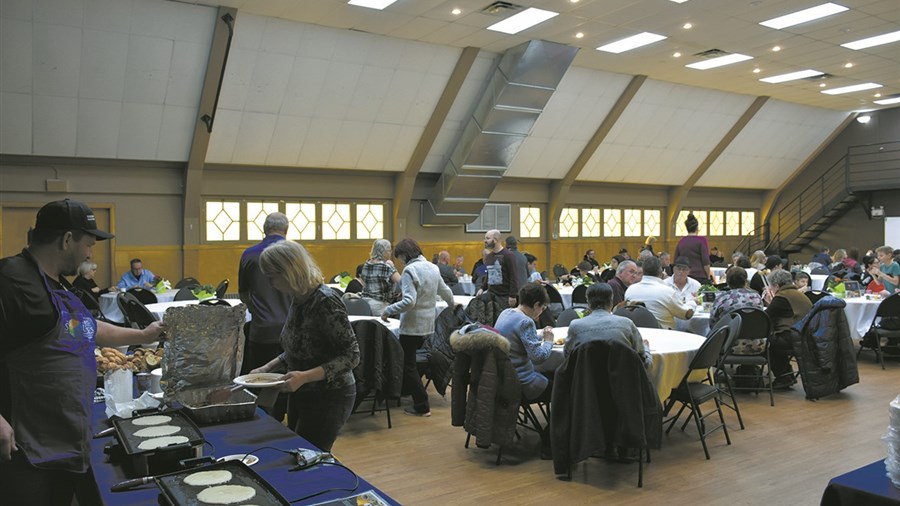 Le conseil municipal de Val-des-Sources invite la population à son brunch annuel