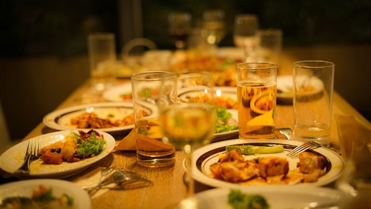 Dîners communautaires gratuits dans le Val-Saint-François