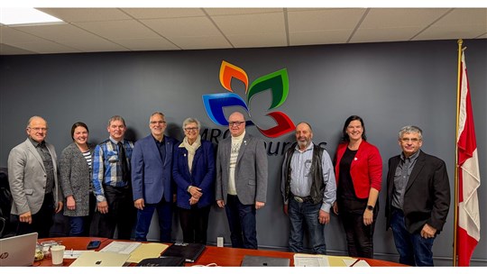 Éric Lefebvre souhaite voir la dénomination « des Sources » être ajoutée à l’appellation de la circonscription