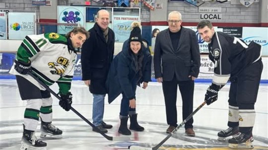 Le tournoi de hockey junior Connie-Dion continue de susciter l’engouement