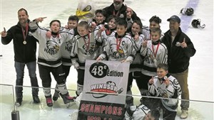 Une fin de saison enlevante et de nouvelles bannières pour les équipes des Hawks