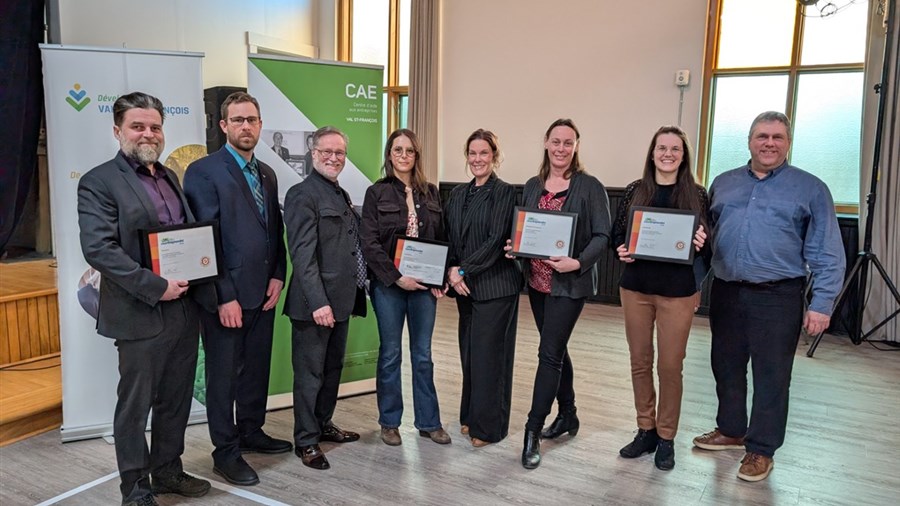 Les lauréats du Défi OSEntreprendre de la MRC du Val-Saint-François sont dévoilés!