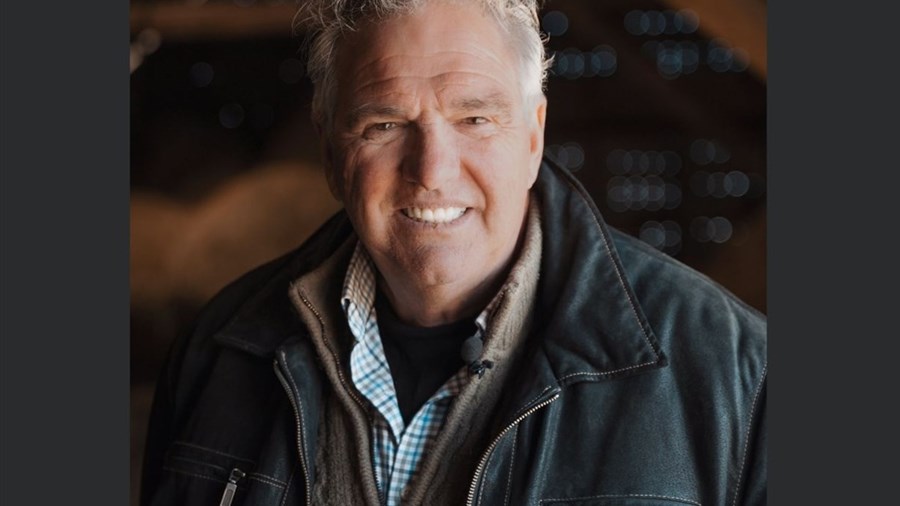 Alain Dion cherche l’amour dans le pré à Saint-François