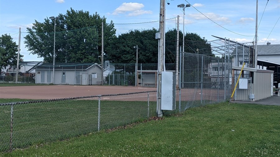 La formation Resto‑Bar Capi10 accueillera le Challenge du circuit de softball « C » Centre-du-Québec