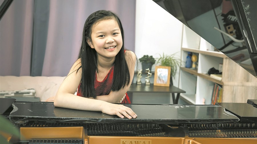 Un piano à queue dans l’église pour deux concerts