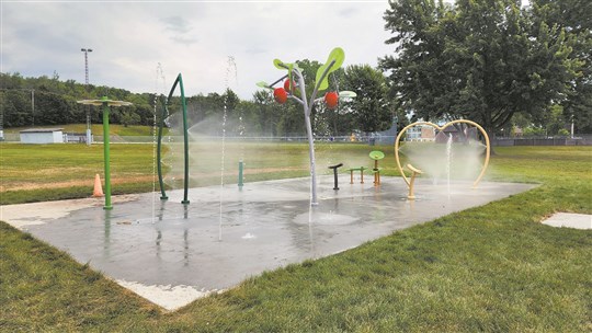Les jeux d’eau sont maintenant accessibles à Richmond