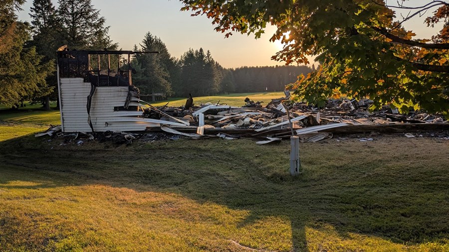 Le Club de golf de Val-des-Sources se relève doucement après l’incendie