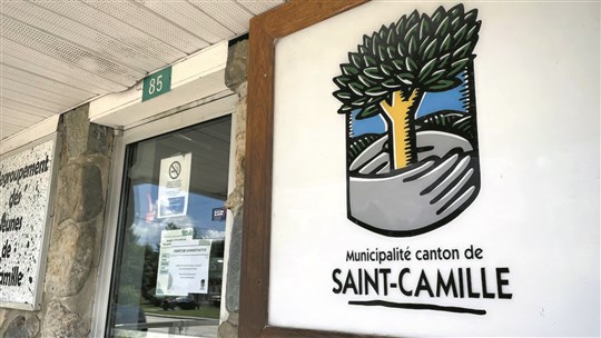 Des départs au sein de l’administration forcent la fermeture temporaire du bureau municipal à Saint-Camille