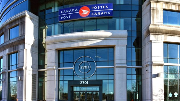 Les éditeurs de journaux hebdomadaires ont besoin de tarifs équitables et d’un service de qualité de Postes Canada